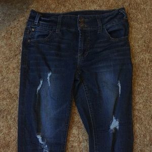 Mid rise ripped jeans